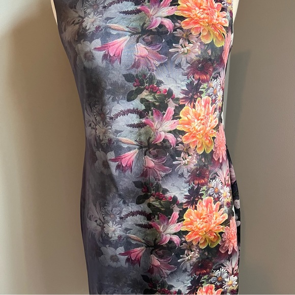 RM LL 6 Multicolor Floral Sleeveless Sheath Dress with Rear Zipper - Picture 4 of 15
